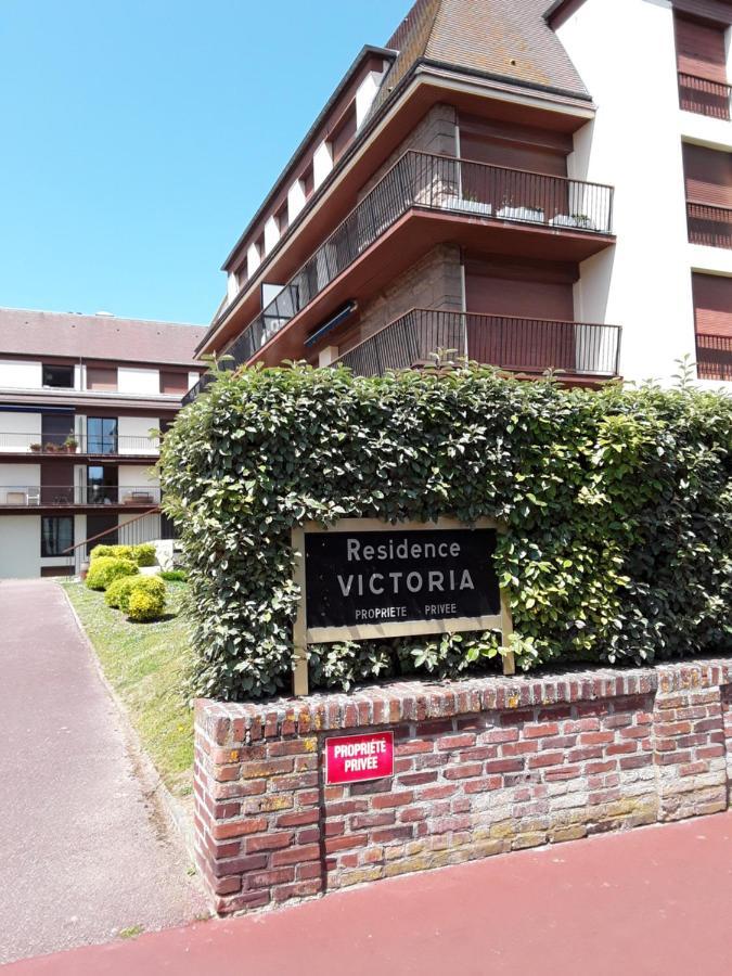 Le Victoria Apartment Deauville Exterior foto